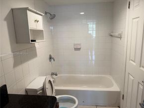 2175 NE 170th St 206, North Miami Beach FL 33162