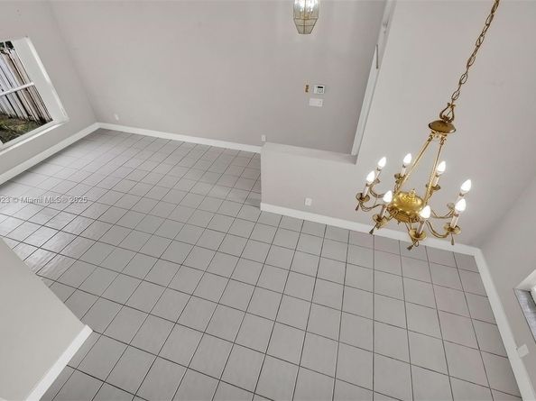 495 SW 183rd Way, Pembroke Pines FL 33029