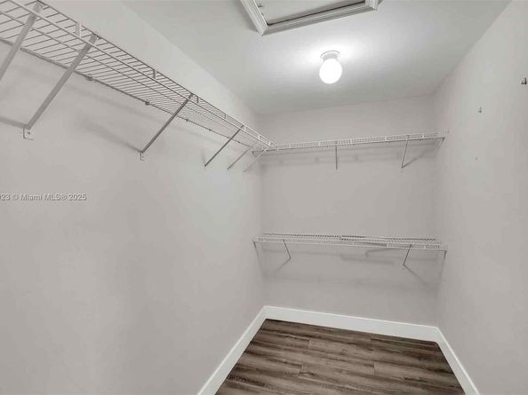 495 SW 183rd Way, Pembroke Pines FL 33029