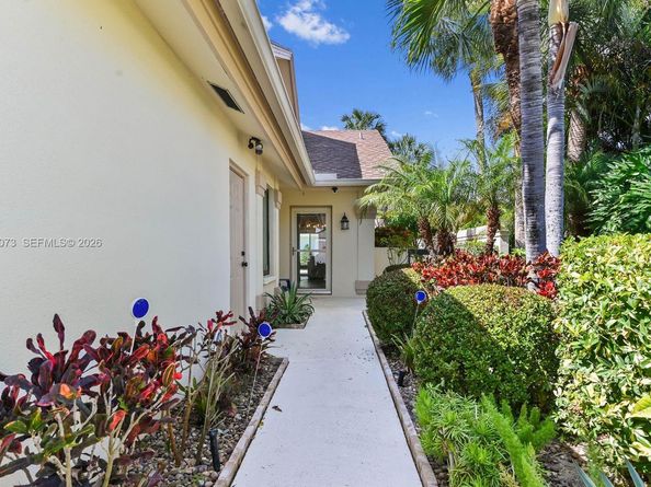 334 Leeward Dr, Jupiter FL 33477
