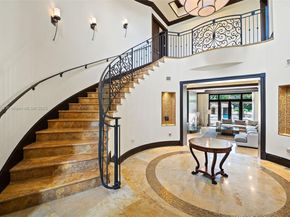 9601 SW 60 Ct, Pinecrest FL 33156
