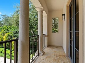 9601 SW 60 Ct, Pinecrest FL 33156