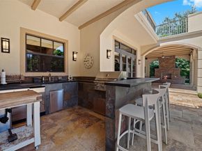 9601 SW 60 Ct, Pinecrest FL 33156