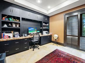9601 SW 60 Ct, Pinecrest FL 33156