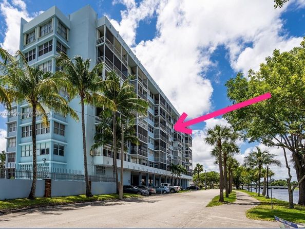 16850 S Glades Dr 6D, North Miami Beach FL 33162