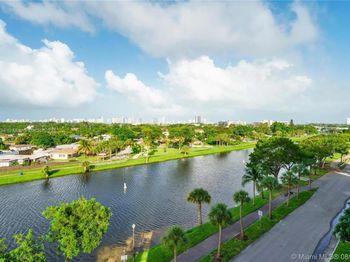 16850 S Glades Dr