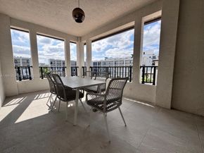 4250 NW 83rd Ave, Doral FL 33166