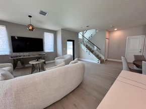 4250 NW 83rd Ave, Doral FL 33166