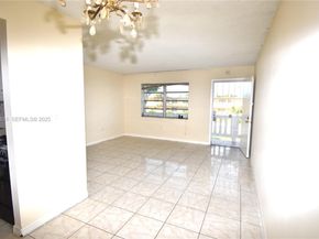 130 NE 202nd Ter S21, Miami Gardens FL 33179