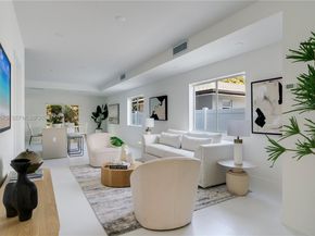 4789 NW 1st St, Miami FL 33126