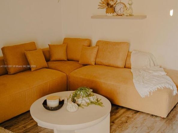 7705 NW 178th St 7705, Hialeah FL 33015