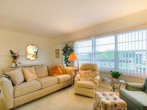 251 Mansfield F 251F, Boca Raton FL 33434