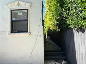 4575 Post Ave, Miami Beach FL 33140