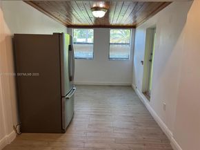 4575 Post Ave, Miami Beach FL 33140