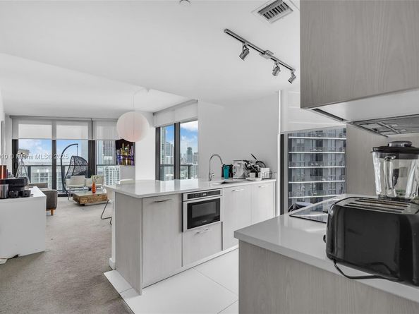 501 NE 31st St 2308, Miami FL 33137
