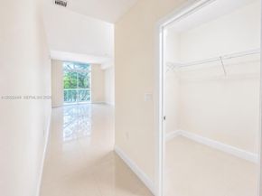 1871 NW S River Dr A04, Miami FL 33125