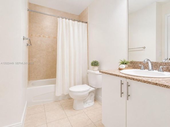 1871 NW S River Dr A04, Miami FL 33125