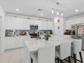 6018 Henderson Way, West Palm Beach FL 33415