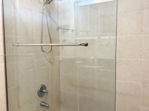 960 Bayberry Point Dr, Plantation FL 33324