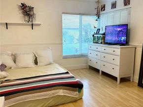 960 Bayberry Point Dr, Plantation FL 33324