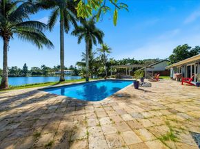 960 Bayberry Point Dr, Plantation FL 33324