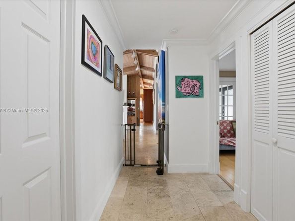 960 Bayberry Point Dr, Plantation FL 33324