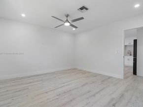 321 SE 4th St, Pompano Beach FL 33060