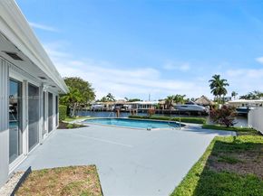 321 SE 4th St, Pompano Beach FL 33060