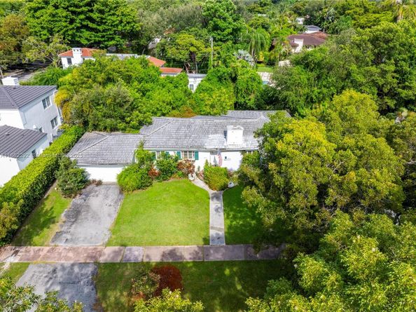 3807 Durango St, Coral Gables FL 33134