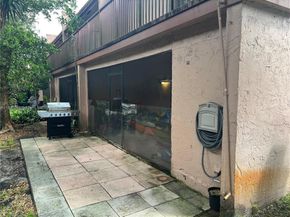 12 Madrid Ln 118, Davie FL 33324