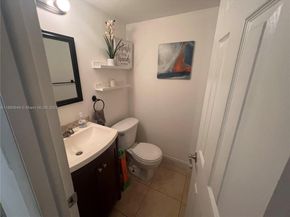 12 Madrid Ln 118, Davie FL 33324