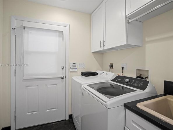 3650 N 36th Ave 29, Hollywood FL 33021