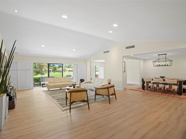 3650 N 36th Ave 29, Hollywood FL 33021