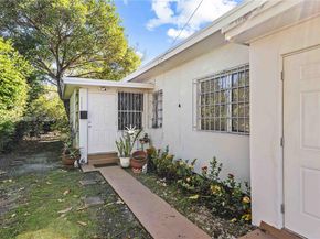 8031 NW 12th Ct, Miami FL 33147