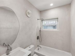 8031 NW 12th Ct, Miami FL 33147