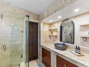 1071 NE 85th St, Miami FL 33138