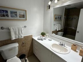 3505 S Ocean Dr 411, Hollywood FL 33019