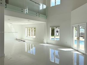 3030 NE 42nd St, Fort Lauderdale FL 33308