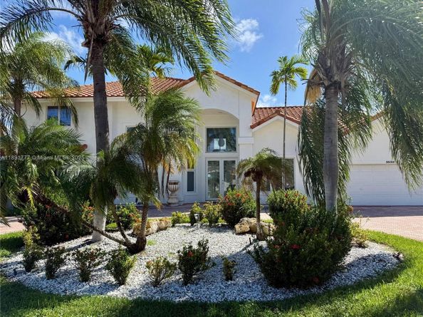 3030 NE 42nd St, Fort Lauderdale FL 33308
