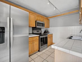 1171 SW 118th Ter, Davie FL 33325