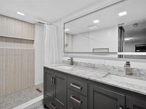 1171 SW 118th Ter, Davie FL 33325