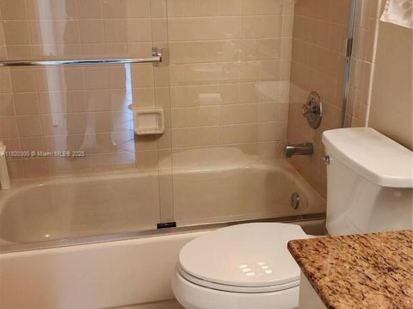 930 NW 96th Ave, Plantation FL 33324