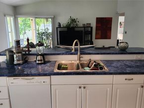 930 NW 96th Ave, Plantation FL 33324