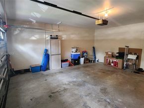 930 NW 96th Ave, Plantation FL 33324