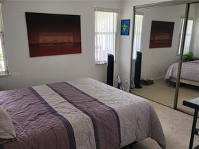 930 NW 96th Ave, Plantation FL 33324