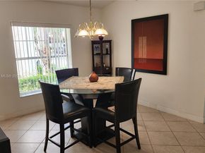 930 NW 96th Ave, Plantation FL 33324