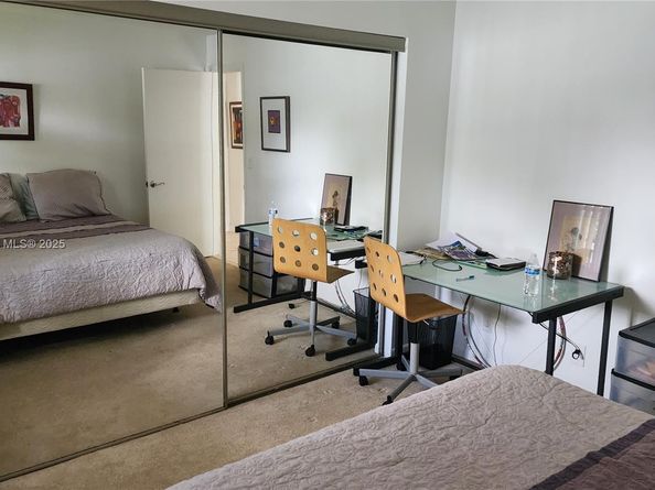 930 NW 96th Ave, Plantation FL 33324