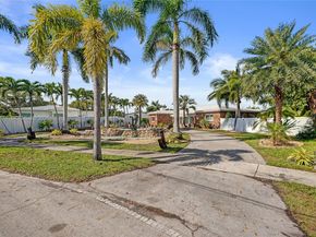 1995 N Hibiscus Dr, North Miami FL 33181