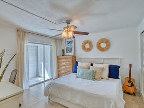 68 Yacht Club Dr 2, North Palm Beach FL 33408