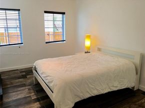 645 Michigan Ave C, Miami Beach FL 33139